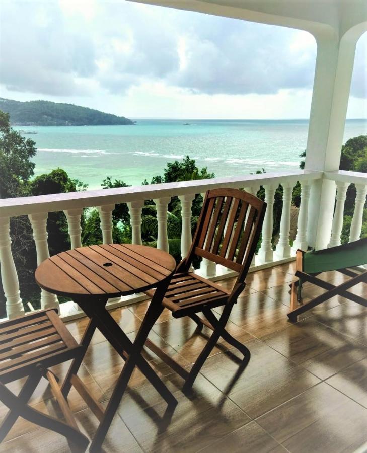 Seychelles Yellow Petals Anse Boileau Exterior photo